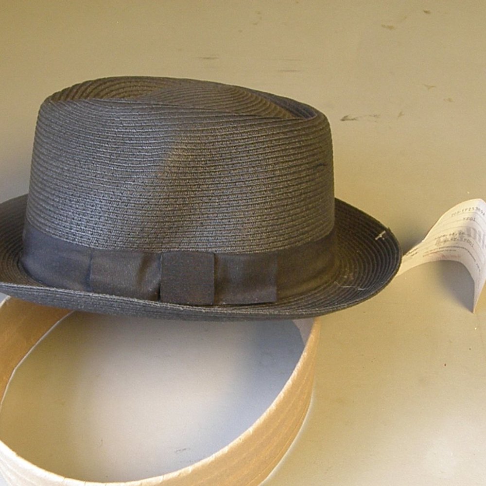 New Fedora hat Large